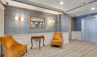 534 Beacon St 203, Boston, MA 02215