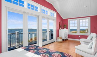 71 Sunset Ln, Barnstable, MA 02630