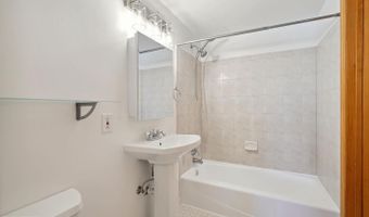 70 RHODE ISLAND Ave NW #302, Washington, DC 20001