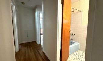 142 Pine Cir, Bennington, VT 05201