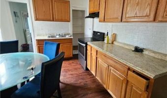 30 N 2nd St 2, Allentown, PA 18101