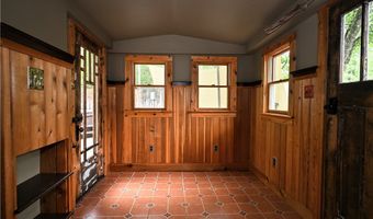 11 Sands Ave, Ambridge, PA 15003