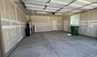 573 Country Hollow Dr, Fernley, NV 89408