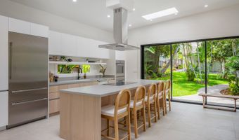 223 Lanipo Dr, Kailua, HI 96734
