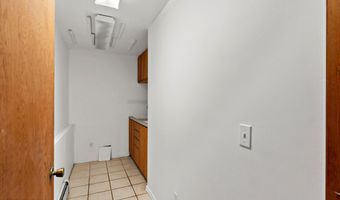 8000 Summerset Dr, Anchorage, AK 99518