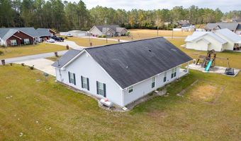 99 JENNIFER Ln, Baxley, GA 31513