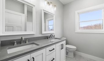 108 Stonecrest Dr, Bedford, IN 47421