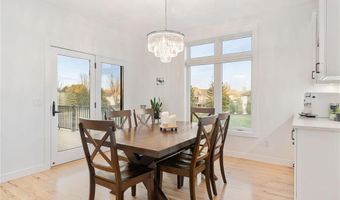 1007 28th St SW, Austin, MN 55912