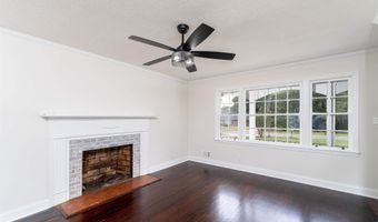 2004 Woodside Dr, Camden, SC 29020