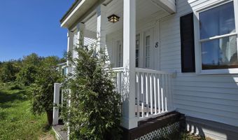 8 Graffam Rd, Baldwin, ME 04091