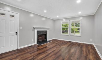 2425 Dunsworth Dr, Columbus, OH 43235