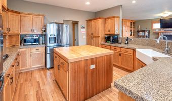 3215 54TH Ave, Albany, OR 97321