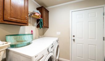 306 G St, Buffalo, WY 82834