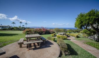 10 Wailea Ekolu Pl 404, Kihei, HI 96753