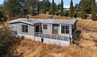 18371 View Point Dr, Anderson, CA 96007