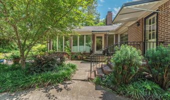 90 Manville Ave, Barnwell, SC 29812