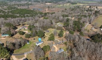 73 Mcleod Ln, Bassfield, MS 39421