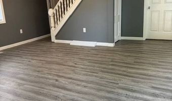 1319 14th, Aurora, NE 68818
