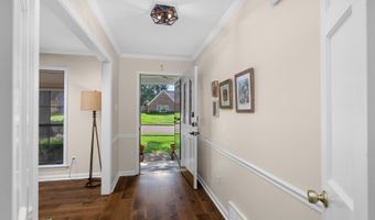 3775 OAK FOREST Dr, Bartlett, TN 38135
