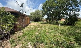 1322 W PALM Dr, Aransas Pass, TX 78336