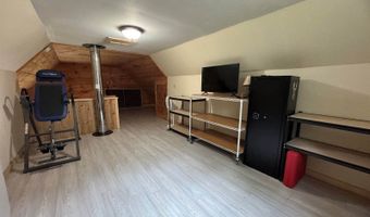 6 Maple Dr, Abbot, ME 04406