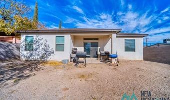 2105 Hillcrest St, Carlsbad, NM 88220