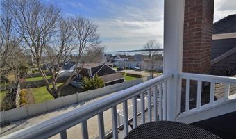 398 Wolcott Ave 9, Middletown, RI 02842