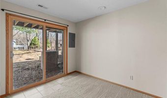 8405 137th Ct, Apple Valley, MN 55124