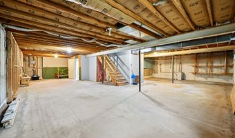 7035 Sherman Dr, Aurora, IN 47001