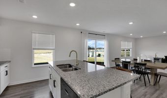 11 Walnut Mill Way 11, Ashville, OH 43103