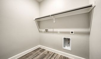 909 Emerson Dr, Anna, TX 75409