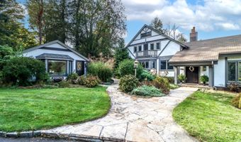 70 Obtuse Hill Rd, Brookfield, CT 06804