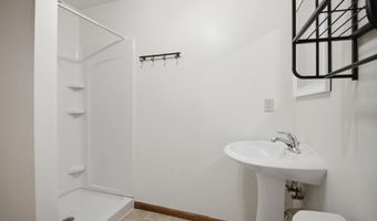 1600 26th St SW, Austin, MN 55912