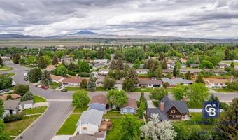 2102 10th St, Cody, WY 82414