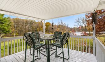 178 40th St, Allegan, MI 49010