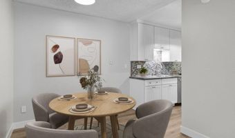 5700 Baltimore Dr 195, La Mesa, CA 91942