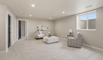5749 N SEQUOIA Dr, Appleton, WI 54913