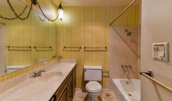 3815 ERBBE St NE, Albuquerque, NM 87111
