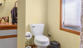 4082 Huntington Ct, Ashtabula, OH 44004