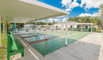 26 Leisure Dr, Auburndale, FL 33823