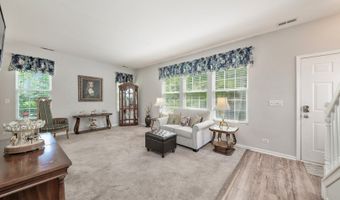 1425 MILLBROOK Dr, Algonquin, IL 60102