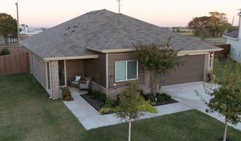 1504 Central Park Dr, Alvarado, TX 76009