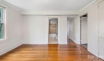 181 Courtland Pl, Asheville, NC 28801