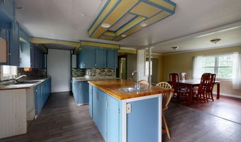 445 W River Rd, Augusta, ME 04330