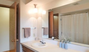 512 W MICHIGAN St, Appleton, WI 54911