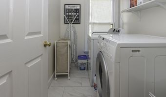 9900 Barston Ct, Alpharetta, GA 30022