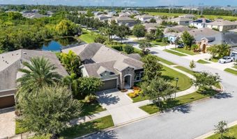 6903 Crestpoint Dr, Apollo Beach, FL 33572