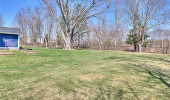 499 Seven Mile Rd, Cranston, RI 02831