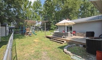 583 Market St, Algonac, MI 48001