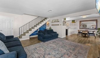 1233 Titan Ct, Escondido, CA 92026